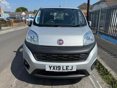 Used Fiat Qubo Lounge 77 HP (56 kW) 2019 Grey MPV