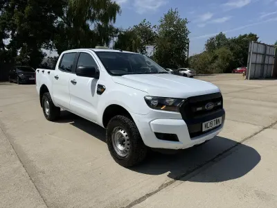 Used Ford Ranger XL 160 HP (117 kW) 2019 White Pickup