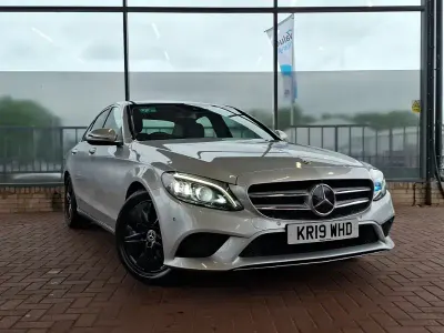 Used Mercedes C220 Premium Plus 194 HP (142 kW) 2019 Silver Sedan