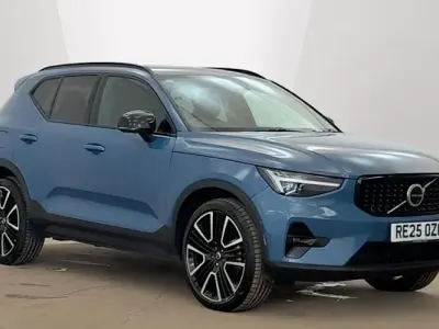 Used Volvo XC40 Ultra 197 HP (144 kW) 2025 Blue SUV