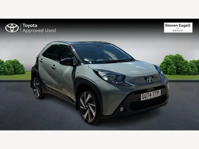 Used Toyota Aygo X 72 HP (52 kW) 2025 Green SUV