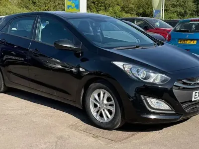 Used Hyundai i30 Active 110 HP (80 kW) 2014 Black Hatchback