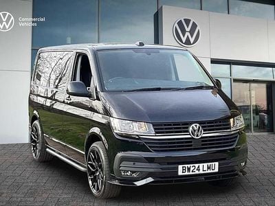 Begagnad VW Transporter Highline 2024 Svart Van