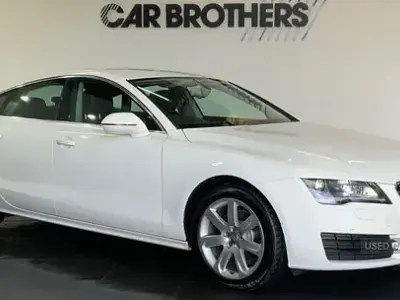 Used Audi A7 2013 White Hatchback