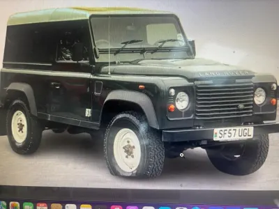 Used Land Rover Defender 122 HP (89 kW) 2007 Forest green SUV