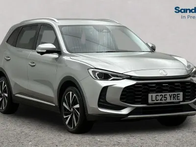 Używany MG ZS Trophy 196 KM (144 kW) 2024 Srebrny SUV