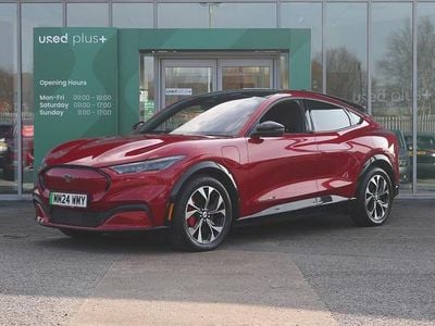 Used Ford Mustang Premium 351 HP (258 kW) 2024 Red Estate