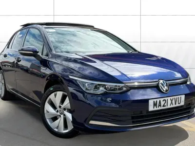 Used VW Golf VII Style 115 HP (84 kW) 2021 Blue Hatchback