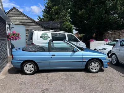Used Ford Escort Cabriolet Convertible 130 HP (95 kW) 1992 Blue Cabriolet