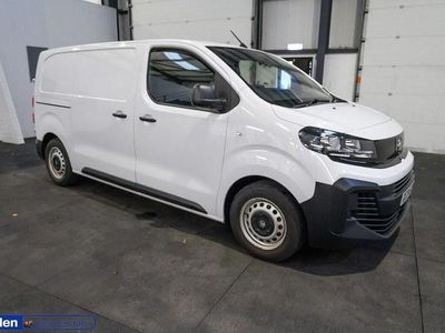 White Used 2024 Vauxhall Vivaro S MPV | £15,690 (Fair price)