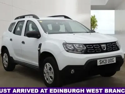 Używany Dacia Duster Essentiel 100 KM (73 kW) 2021 Biały SUV
