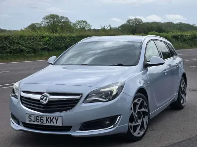 Used Vauxhall Insignia SRi 2016 Silver Estate