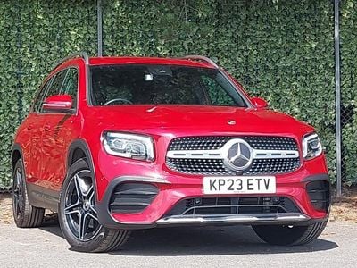 Mercedes GLB200
