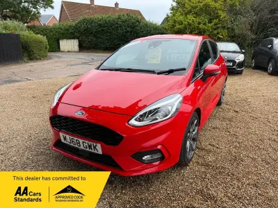 Used Ford Fiesta ST-Line 120 HP (88 kW) 2018 Red Hatchback