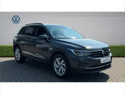 Used VW Tiguan Life 150 HP (110 kW) 2023 Grey SUV