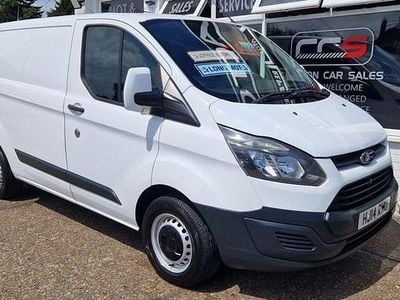 White Used 2014 Ford Transit Custom Van | £6,495