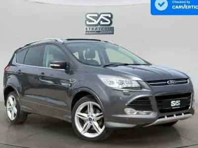 Usado Ford Kuga Titanium X 163 CV (119 kW) 2014 Gris SUV