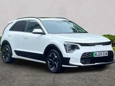 Used Kia e-Niro 150 kW (204 HP) 2025 White SUV