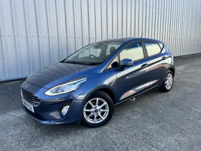 Usado Ford Fiesta Zetec 100 HP (73 kW) 2019 Azul Citadino