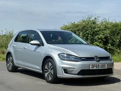 Used VW e-Golf 99 kW (135 HP) 2020 Silver Hatchback