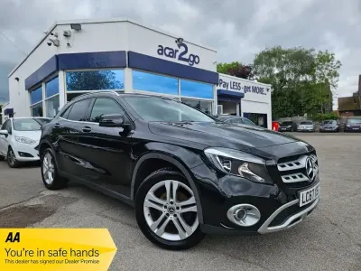 Usado Mercedes GLA200 156 HP (114 kW) 2017 Preto SUV