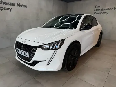 Second-hand Peugeot 208 GTi 2023 Alb Hatchback