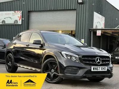 Usado Mercedes GLA200 AMG line 136 HP (100 kW) 2017 Preto SUV