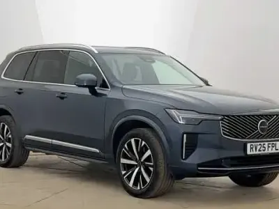 Used Volvo XC90 Core 250 HP (183 kW) 2025 SUV
