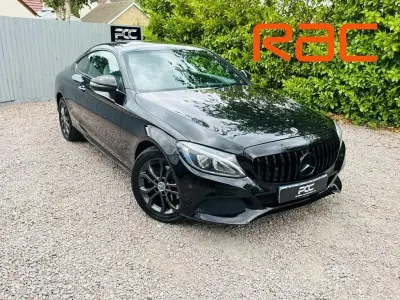 Używany Mercedes C200 Premium 2017 Czarny Coupe