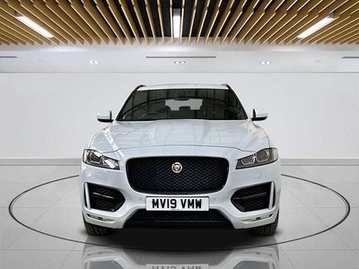Second-hand Jaguar F-Pace R-Sport 180 CP (132 kW) 2019 Alb SUV