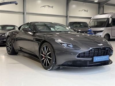 Aston Martin DB11