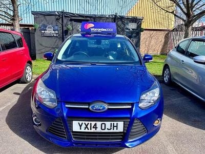 Used Ford Focus Zetec 115 HP (84 kW) 2014 Blue Hatchback