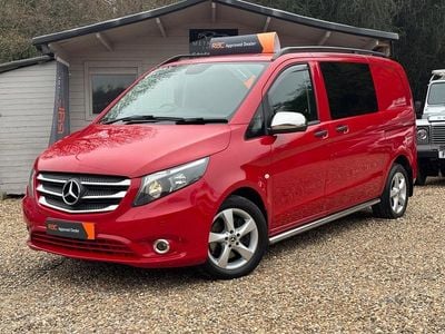 Begagnad Mercedes Vito 187 HK (137 kW) 2019 Röd Van