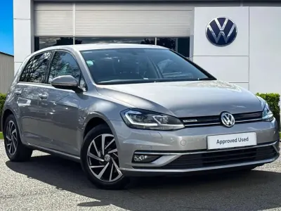 Used VW Golf VIII Edition 130 HP (95 kW) 2020 Silver Hatchback