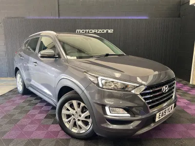 Used Hyundai Tucson SE 177 HP (130 kW) 2019 Grey SUV