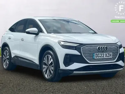 Second-hand Audi Q4 e-tron Sport 150 kW (204 CP) 2022 Alb SUV