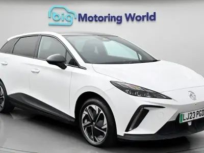 Used MG MG4 EV Trophy 150 kW (204 HP) 2025 Hatchback