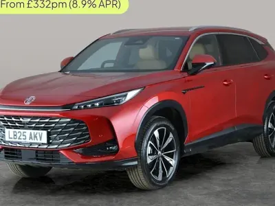 Usado MG HS Trophy 170 HP (125 kW) 2025 Vermelho SUV