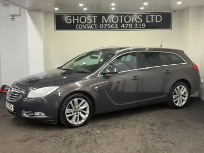 Used Vauxhall Insignia SRi 160 HP (117 kW) 2013 Grey Estate