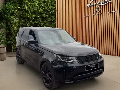 Usado Land Rover Discovery 5 Landmark 306 HP (225 kW) 2019 SUV
