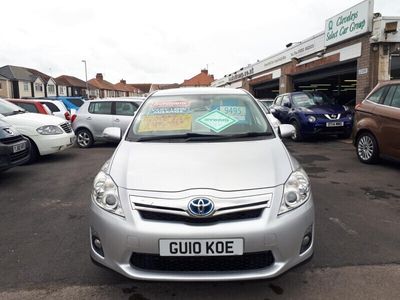 Toyota Auris Hybrid