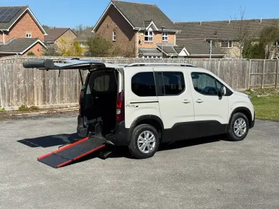 Used Peugeot Rifter Allure 2020 Beige MPV