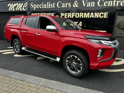 Used Mitsubishi L200 150 HP (110 kW) 2021 Red Pickup