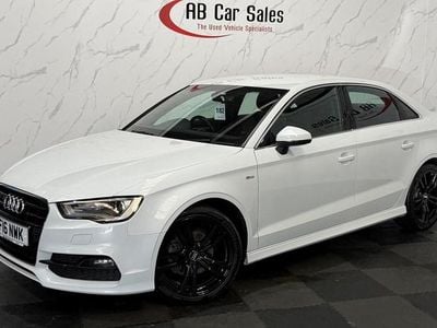 Używany Audi A3 S-Line 150 KM (110 kW) 2016 Biały Sedan/Limuzyna