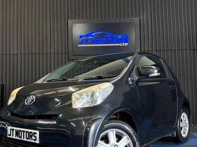 Toyota iQ