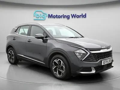 Usado Kia Sportage 157 HP (115 kW) 2024 Cinzento SUV