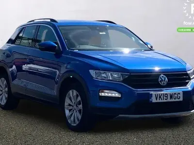 Used VW T-Roc SE 116 HP (85 kW) 2019 Blue SUV