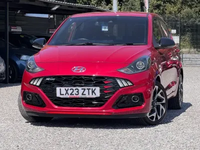 Usado Hyundai i10 N Line 100 HP (73 kW) 2023 Vermelho Citadino