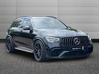 Käytetty Mercedes GLC63 AMG Premium Plus 502 HP (369 kW) 2021 Musta Katumaasturi