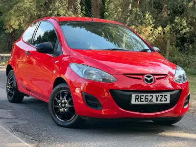 Used Mazda 2 2012 Red Hatchback